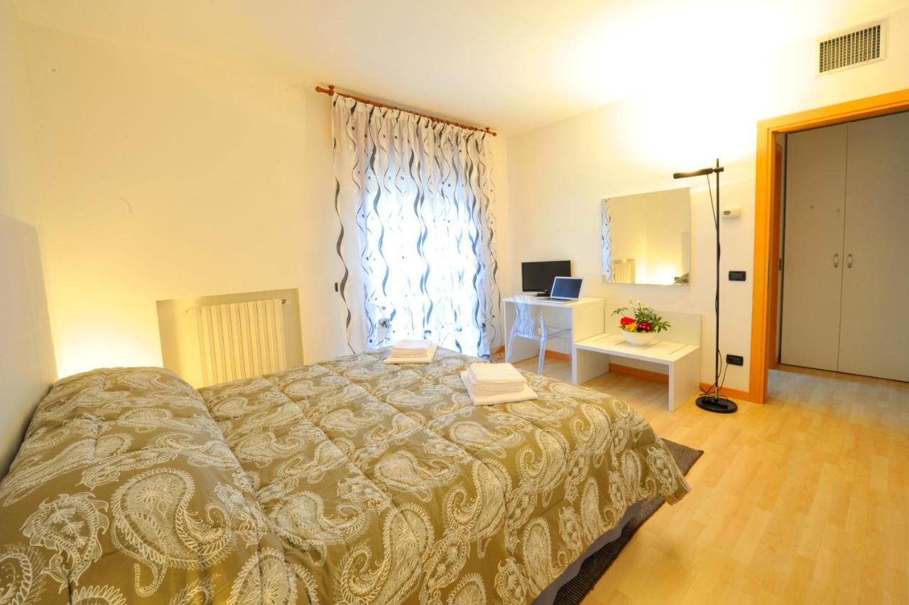 Bed And Breakfast La Sosta Ponte San Nicolò Cameră foto